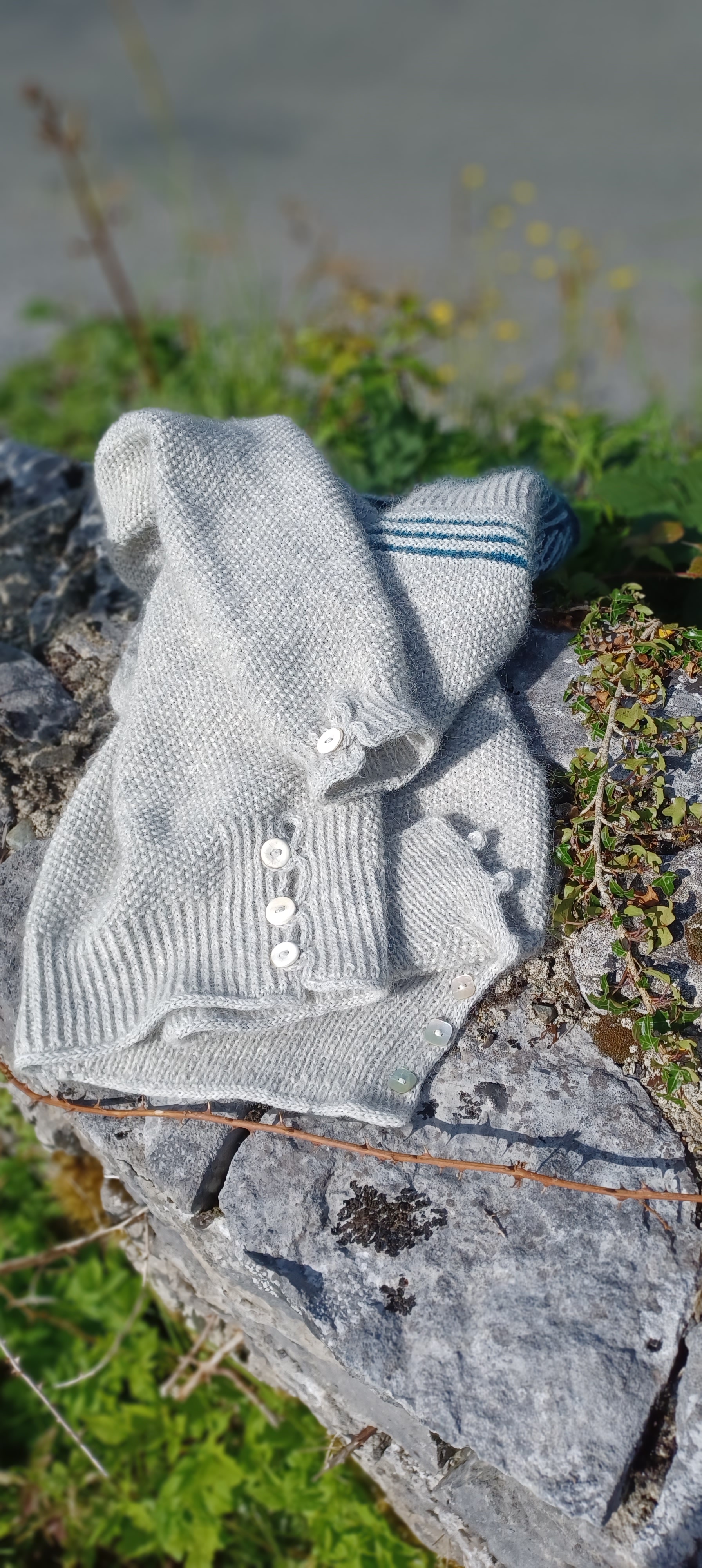 完売品 UNOF SLIT KNIT PULLOVER Driftwood Pullover | Knitting Pattern by Julie Hoover | Brooklyn Tweed